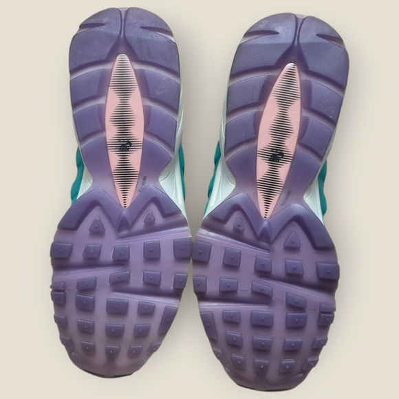 NWOT Nike Air Max 95 GS Size 6.5Y BIG BOYS 'Have A Nike Day' - Picture 4 of 10